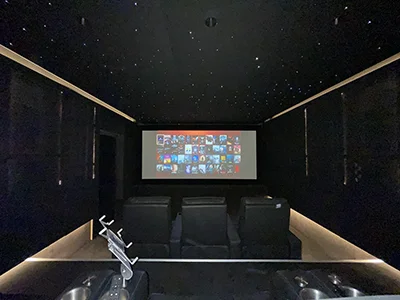 Expérience immersive salle cinéma